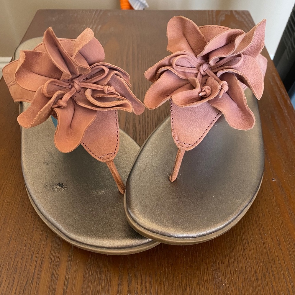 Women’s Clark’s sandals